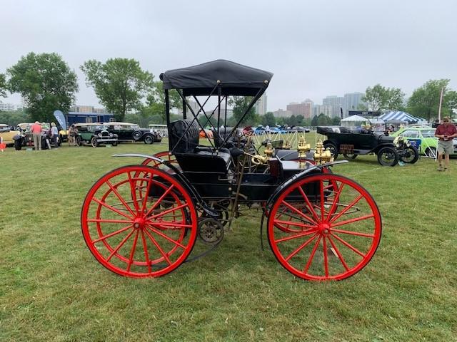 1905 Holsman of Lake Geneva, Wisconsin at the 2019 Milwaukee Concours d’Elegance